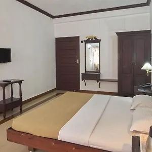 Alleppey Hotel