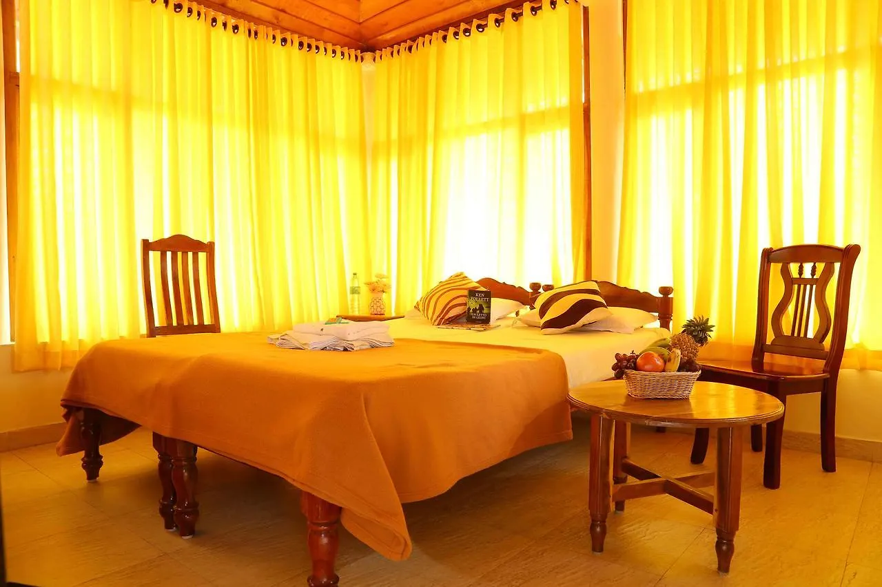 Pozhiyoram Ayurveda Beach Resort Alappuzha 2*,  印度